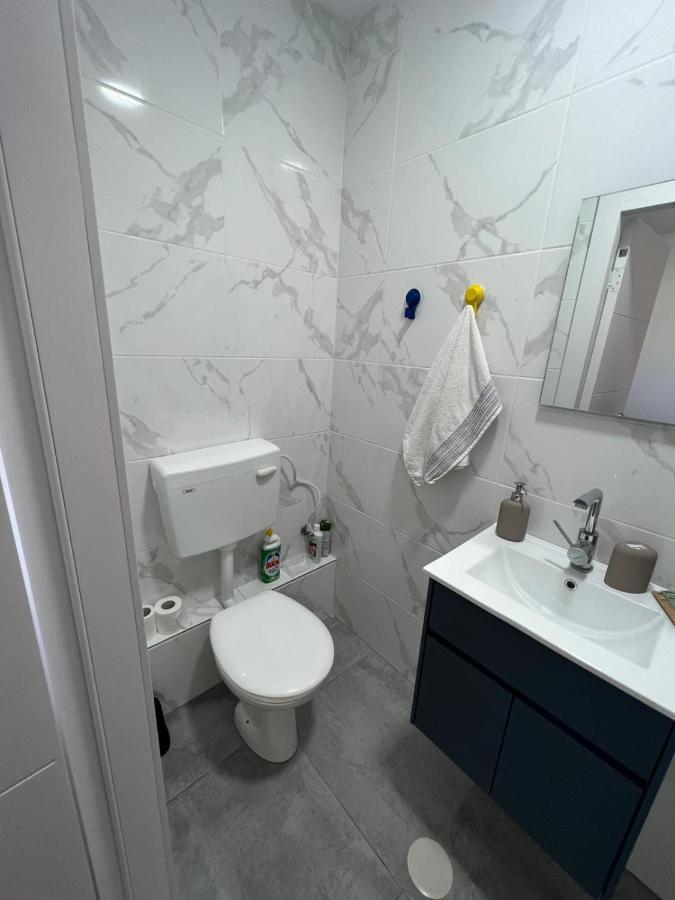 סטודיו חדש ויפה עם נוף לים Apartment Netanya Exterior photo